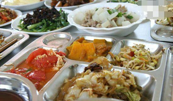 “华体会体育hth官方网站”傅明多次争议判罚让鲁能主场憾平!强大背景已被鲁能球迷曝光?(图2) hth官网入口